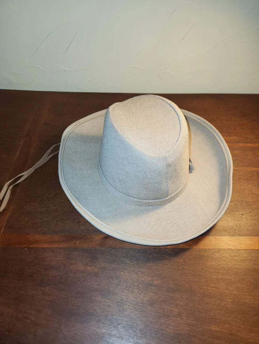 Vintage Marshall Fields Light Beige Wide-Brim Safari Hat